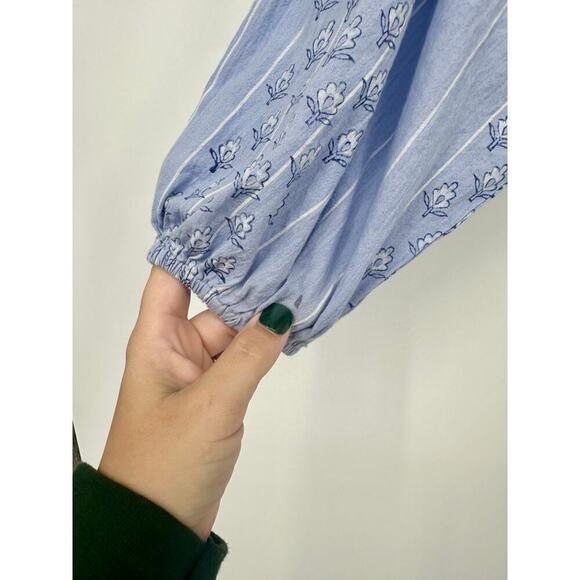 SAYLOR embroidered smocked neckline Julissa Peasant Top Size XS blue floral - Picture 7 of 9